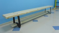 Скамейка гимнастическая (металлические ножки, лак) (2,5 м)  - fgospostavki.ru - Махачкала