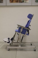 Учебное место учащегося с нарушением ОДА (р. гр. 1,15-1,6 м, столешница из фанеры) - fgospostavki.ru - Махачкала