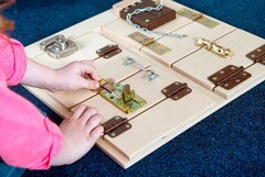 Тактильно-развивающая панель “Замочки” - fgospostavki.ru - Махачкала