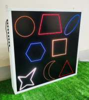 Панель интерактивная со светящимися цветными фигурами - fgospostavki.ru - Махачкала