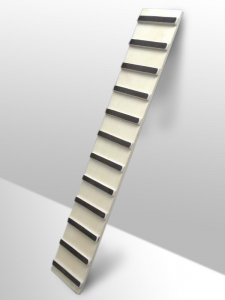 Доска наклонная ребристая (2 метра, дерево) - fgospostavki.ru - Махачкала