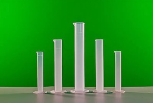 Комплект мерных цилиндров пластиковых (5 штук) - fgospostavki.ru - Махачкала