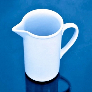 Кружка фарфоровая с носиком N3 1000 мл - fgospostavki.ru - Махачкала