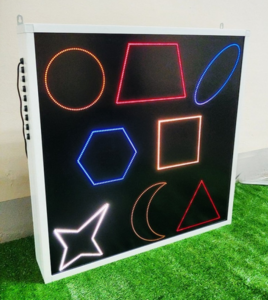 Панель интерактивная со светящимися цветными фигурами - fgospostavki.ru - Махачкала