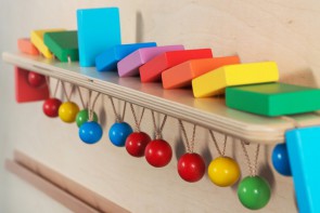 Тактильно-развивающая панель “Разноцветное домино” - fgospostavki.ru - Махачкала