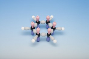 Модель молекулы бензола (негибридные орбитали) - fgospostavki.ru - Махачкала