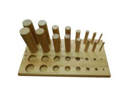 Настольная панель с колышками для координации (16 колышков) - fgospostavki.ru - Махачкала