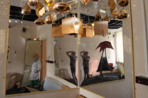 Зеркало настенное небьющееся без подсветки 169х59 сантиметров - fgospostavki.ru - Махачкала