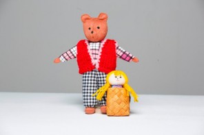 Шагающий театр "Маша и медведь" - fgospostavki.ru - Махачкала