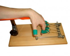 Настольный тренажер "Сгибание-разгибание пальцев" - fgospostavki.ru - Махачкала